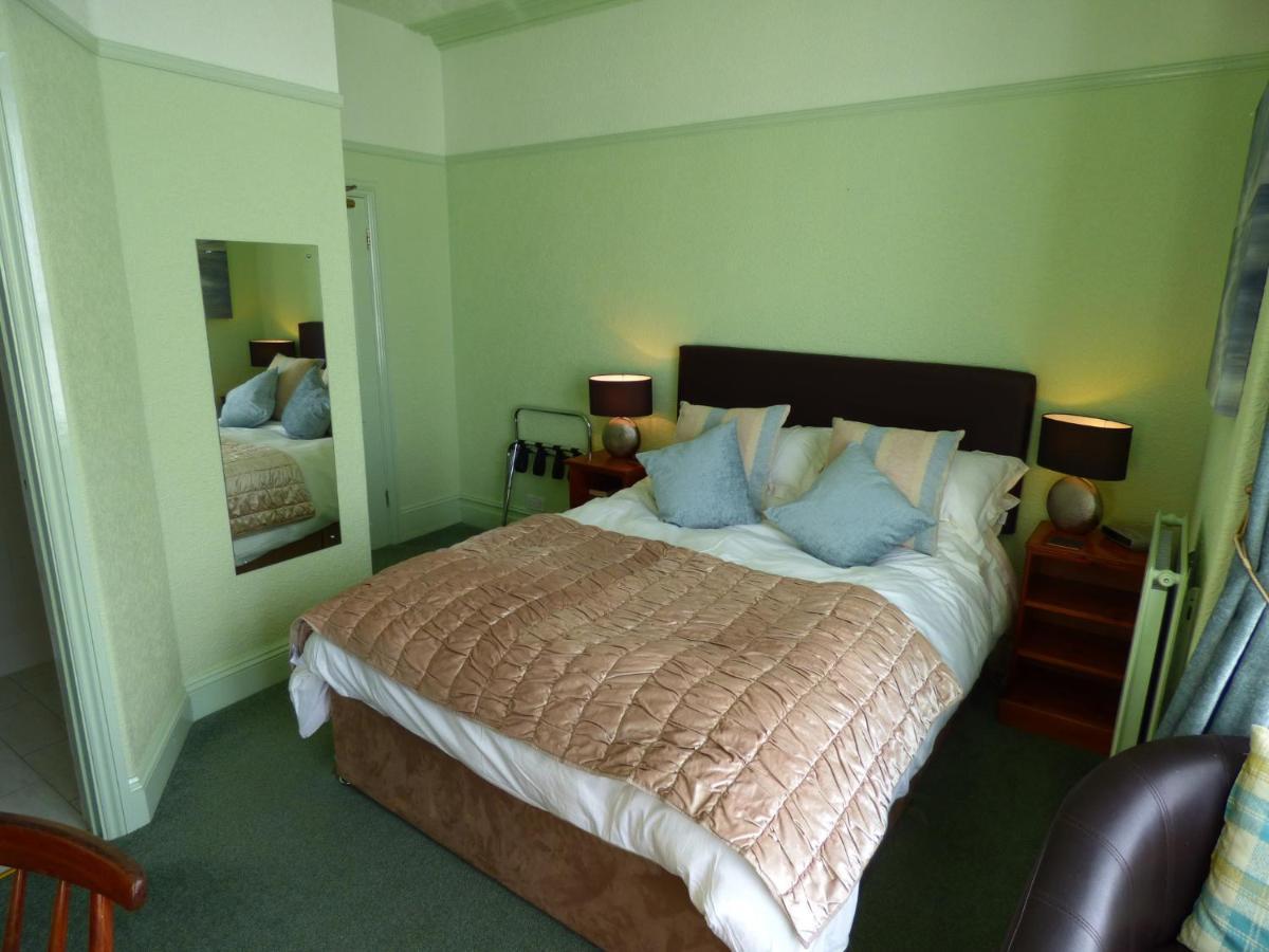 Alojamento de Acomodação e Pequeno-almoço Southcliff 4*